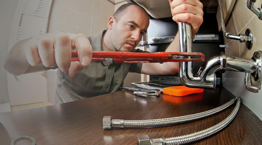 Professional sewer line repair services in Towson